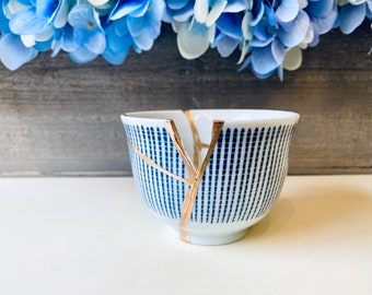 Kintsugi Bowl, Kintsugi Blue Striped Teacup, Kintsugi Pottery, Ceramics and Pottery Kintsugi Kit, Minimalist Unique Gifts