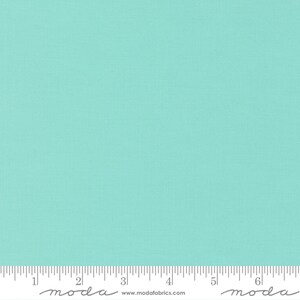 Moda - BELLA SOLIDS - Quilt Fabric-by-the-1/2 yard by Moda 9900-34 Aqua