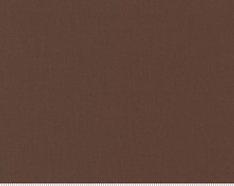 Moda - BELLA SOLIDS - Quilt Fabric-by-the-1/2 yard by Moda 9900-41 Chocolate