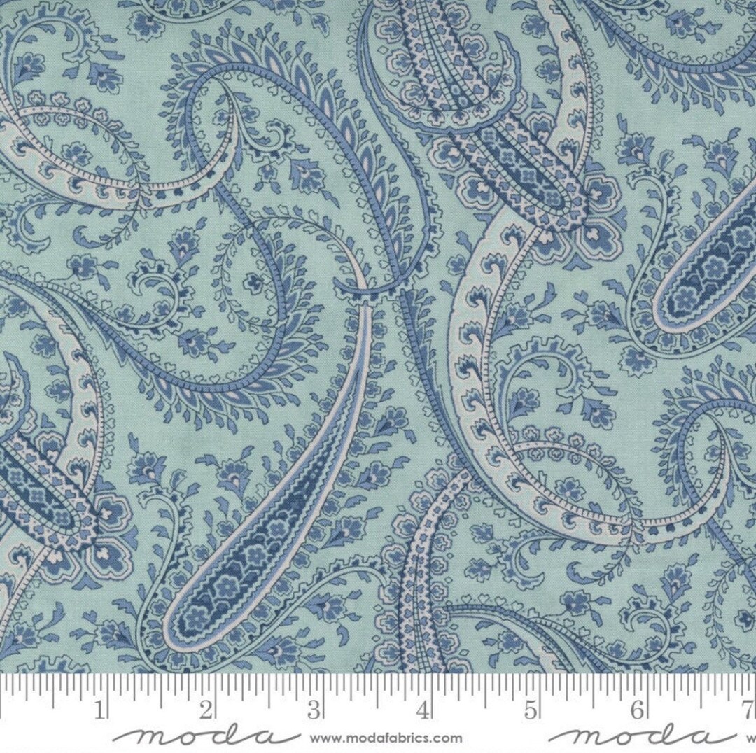 Moda SISTER BAY Quilt Fabricbythe1/2 Yard by Three Sisters 44272 33