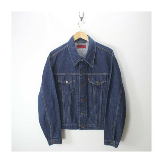Vintage Levi's Men's Denim Jacket in Blue Size L 1