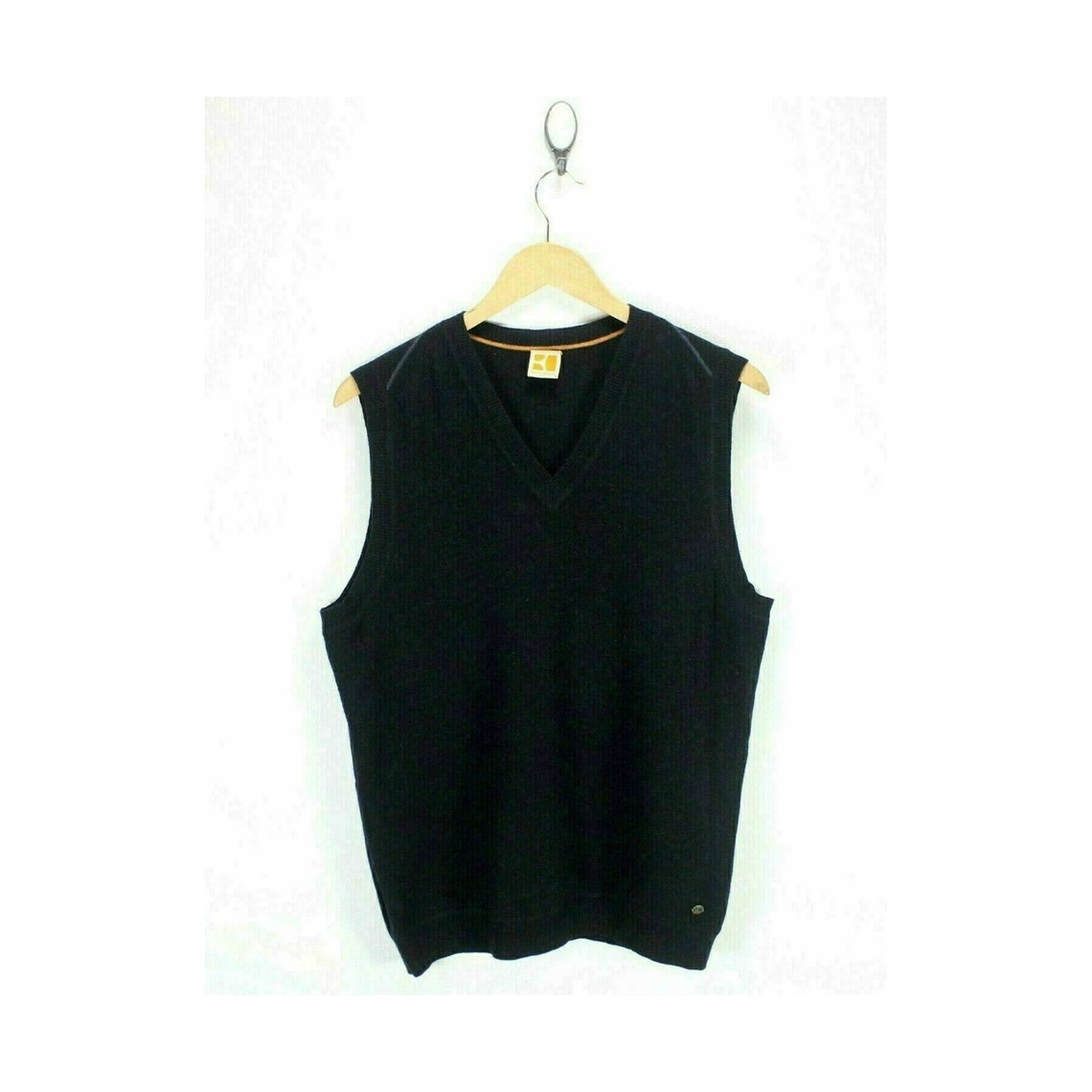 boss sleeveless jumper