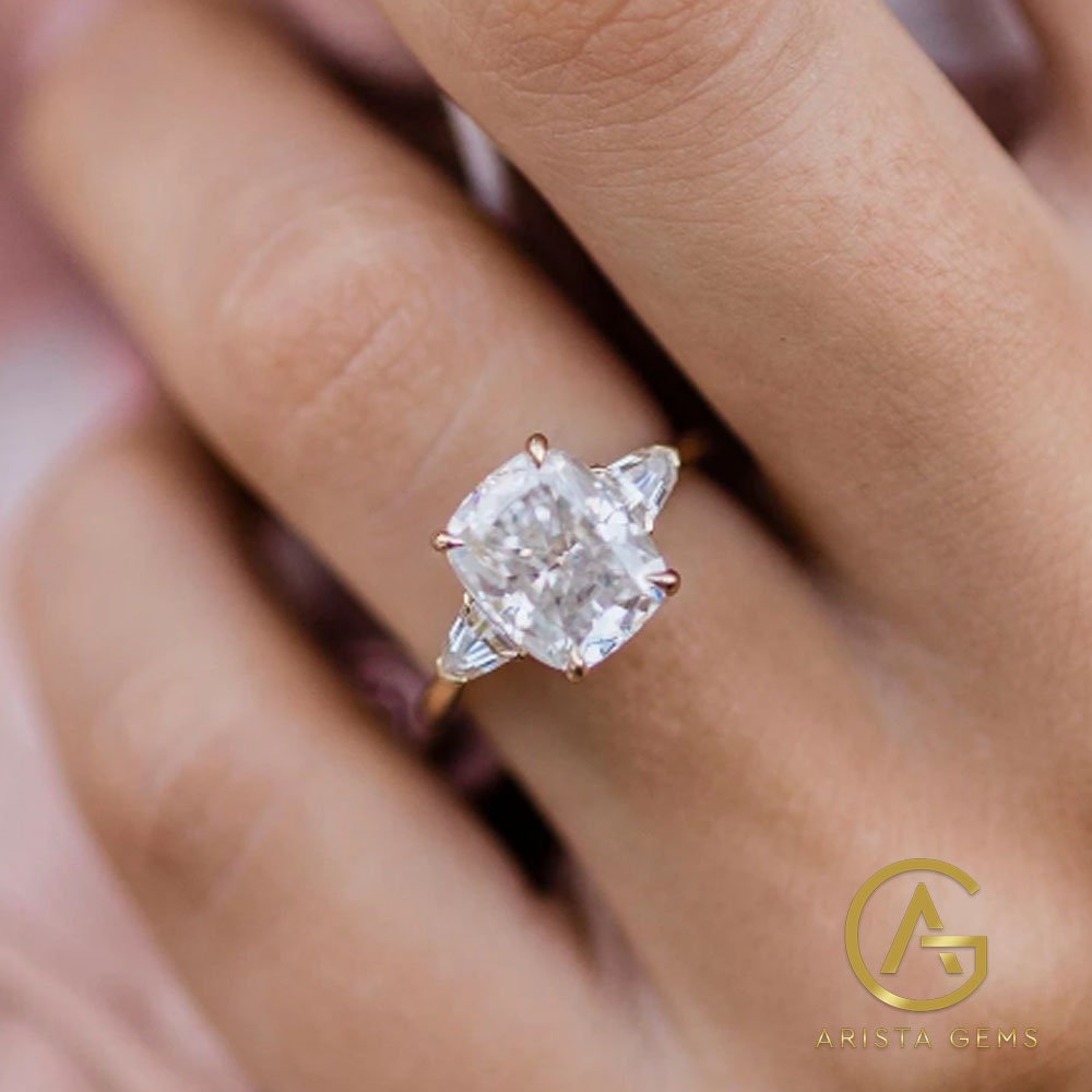 Cushion cut with side stones deals