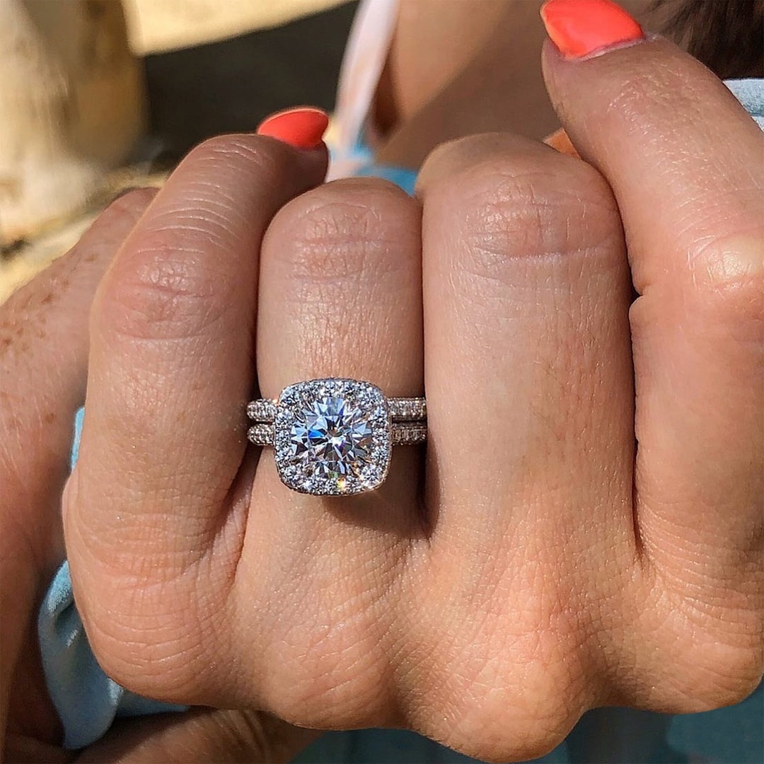 White Round Brilliant Cut CZ Diamond Halo Solitaire Ring Set