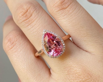 Różowy pierścionek z diamentem w szlifie gruszkowym, obrączka ślubna Halo, biżuteria na imprezę dla kobiet, prezent dla druhny, biżuteria na rocznicę