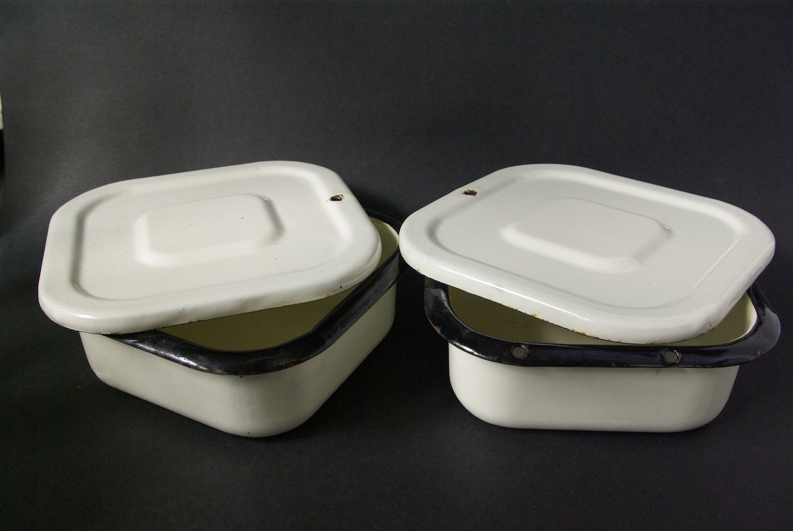 Enamelware Kitchen Baking Pan With Lid 1950s. Enamelware Etsy