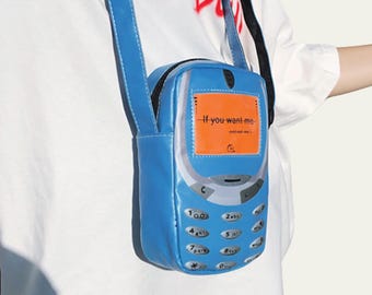 Nokia 3310 Retro Crossbody Bag, Vintage Phone Shoulder Purse for Kids Teens Adults, Y2K Gamer Gift, Funny Tech Bag, Unisex Trendy Satchel