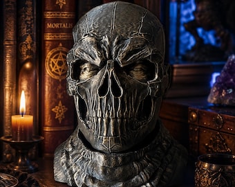 Dead Soldier Helmet Stand 23cm, Black Bronze Warrior Skull Statue, Dark Fantasy Sculpture, Gothic Post-Apocalyptic Decor, Skull Gift