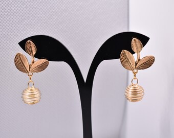 Dangle Earrings Floral Gold Style Circles