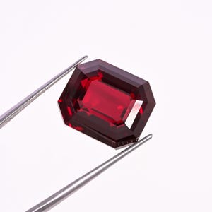 Mozambique Ruby Radiant Cut Loose Gemstone Red Ruby stone For Ring Making