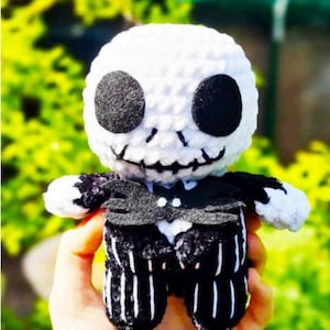 Spooky Skeleton Doll – Crochet Pattern (PDF Download)