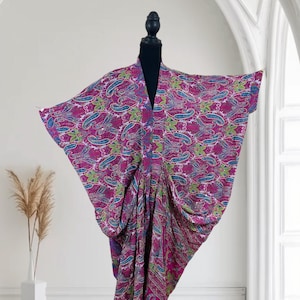 Upcycked Sari kaftan, Flamboyant bohemian