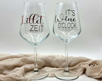 Personalized wine glass | Gift idea for a wedding | Housewarming party | For grandma | Mom | Wine glass with saying | Glasses for a bachelorette party