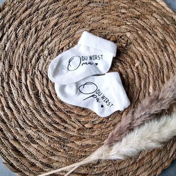 Annoncer une grossesse • Chaussette • Vous allez être papa, grand-mère, grand-père, tante • Enceinte • Coffret cadeau • Chaussette bébé • Progéniture • Chaussettes bébé