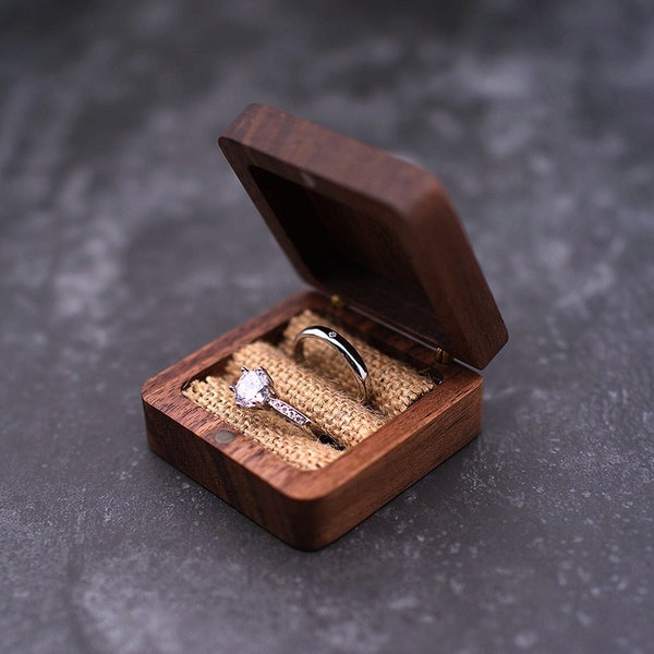 Ring box wedding | Ring box wood | Mr. & Mrs. | Wedding ring holder | Vintage wedding | Gift idea maid of honor | Engagement