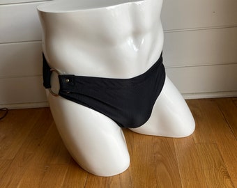 Slip de bain pour homme avec détail en métal