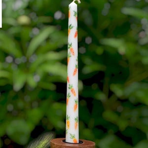 Handmade Carrot Pattern Taper Candle, 22cm Tall 2cm Base, Cute Easter Bunny Spring Table Decoration for Kitchen, Brunch, Parties and Gifts