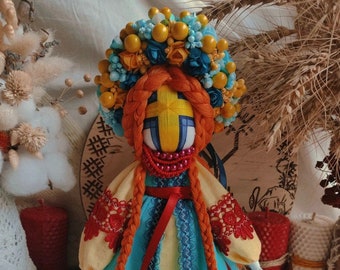 Poupée ukrainienne Motanka, poupée Waldorf, amulette ukrainienne colorée, poupée traditionnelle, poupée Talisman, art ukrainien, poupée vaudou