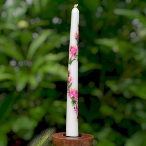 Hand painted floral taper candle with pink blossoms, Elegant decorative candle for gifts, Home decor or ceremony use, 22cm height