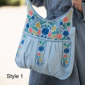 Blue shoulder embroidered bag