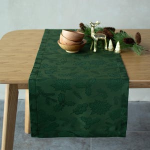 Dark green Christmas table runner with holly and pine pattern, Elegant holiday table decoration for winter dining room or festive party