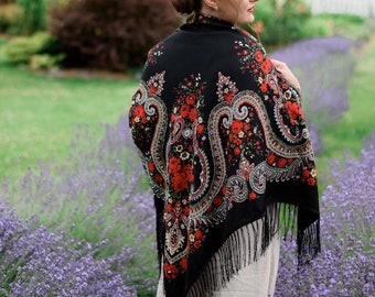 Beige Ukrainian wool scarf, Traditional ukrainian scarf, Floral shawl, Bohemian scarf flower, Folk scarf, Large slavic shawl with fringe