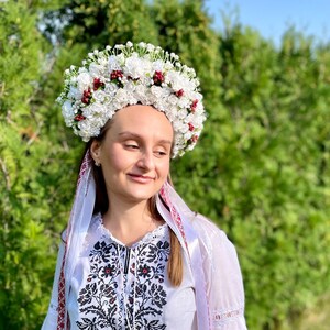 Wedding floral tiara