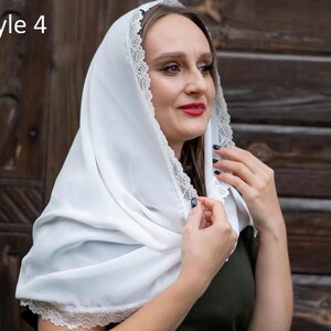 Elegant White Lace Church Veil