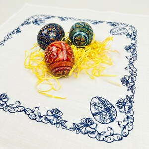 Easter Table Napkin with Blue Embroidery, Decorative Spring Cotton Napkin, Floral Egg Pattern Table Decor, Seasonal Kitchen Textile
