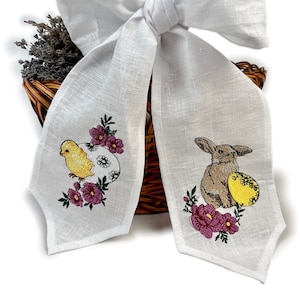 Easter Basket Linen Bow Cover with Bunny and Chick Embroidery, Farmhouse Easter Decor, Rustic Spring Basket Decoration