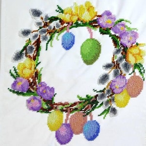 Orthodox Easter basket cover – Handmade beaded embroidery cloth with lace trim, Pysanka egg wreath design, Religious holiday gift bild 2