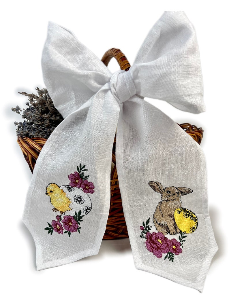 Easter Basket Linen Bow Cover with Bunny and Chick Embroidery, Farmhouse Easter Decor, Rustic Spring Basket Decoration