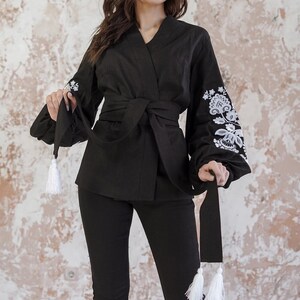 Women’s peasant linen top