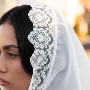 White hooded chapel veil with scalloped lace trim, Catholic prayer hood for mass and worship, Modest church head covering for women