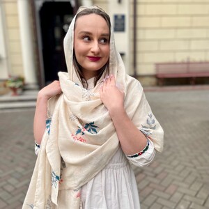 Embroidered сream рeadscarf for сhurch or liturgy