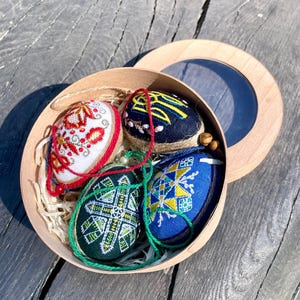 Set of 4 Hand Embroidered Easter Eggs with Cross, Religious Home Decor, Christian Decorative Ornaments