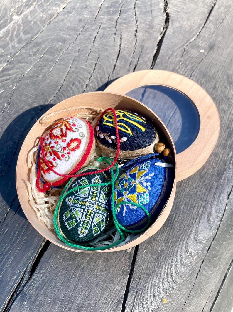 Set of 4 Hand Embroidered Easter Eggs with Cross, Religious Home Decor, Christian Decorative Ornaments