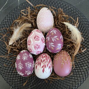 Spring home decor egg set in pink tones, Hand painted floral eggs, Artisan table accent