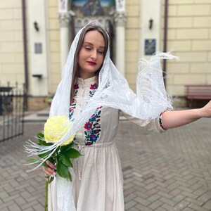 White lace fringe mantilla veil for women