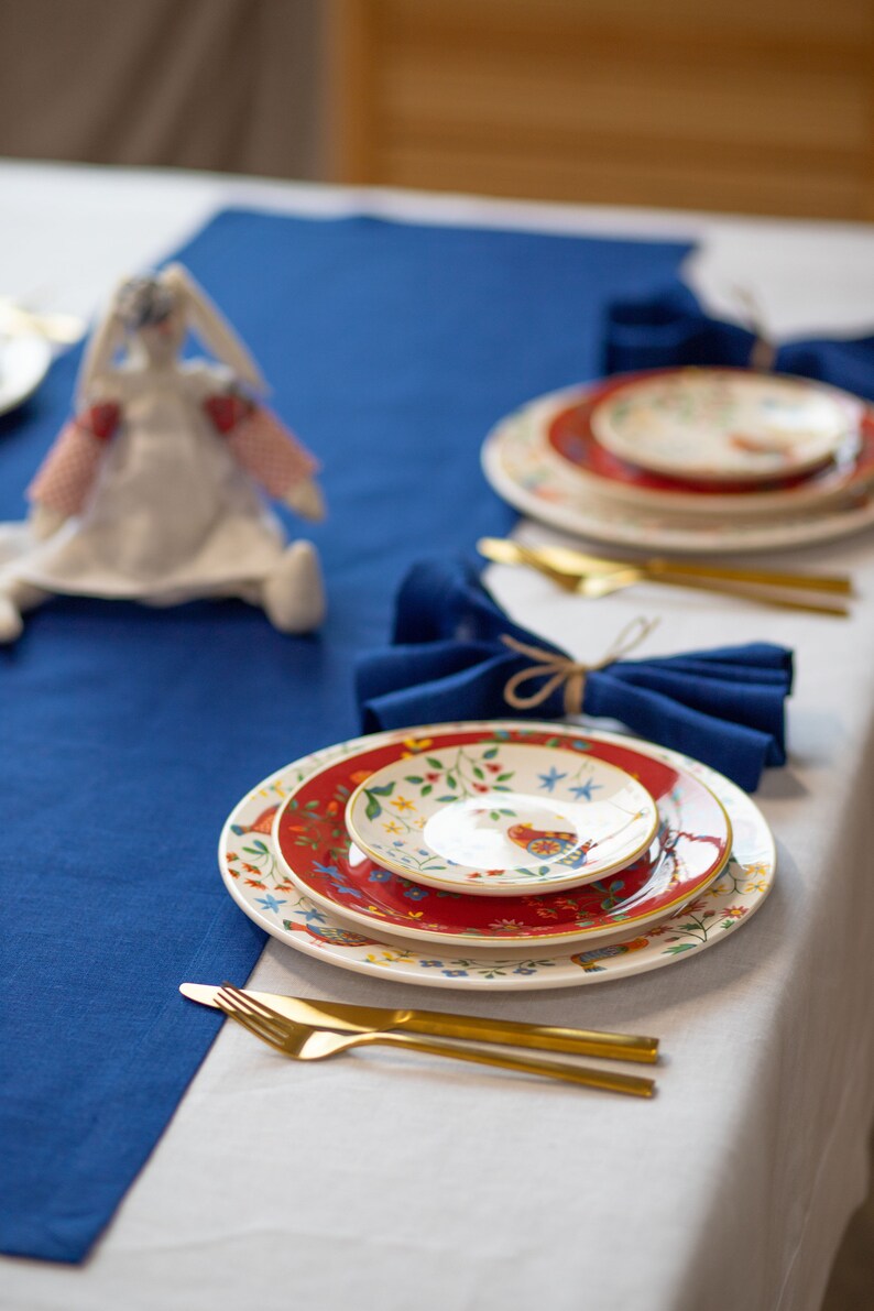 Elegant blue linen table runner for dining table