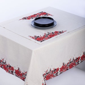 Linen embroidered centerpiece