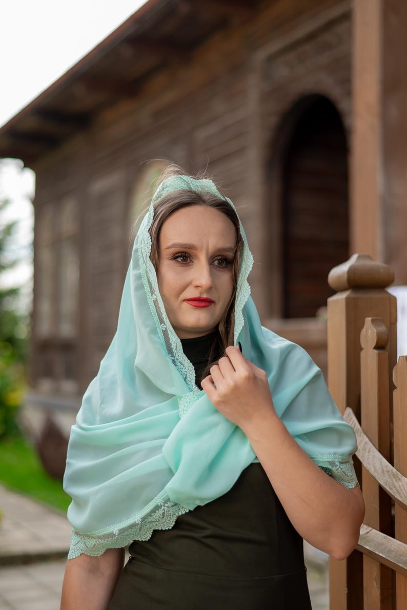 Mint green lace chapel veil