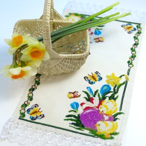 Hand Beaded Spring Basket Cover with Floral and Chick Design, Decorative Linen-Style Basket Liner