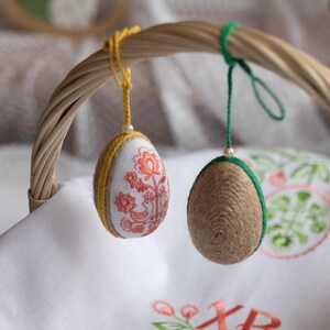 Red folk pattern hanging egg