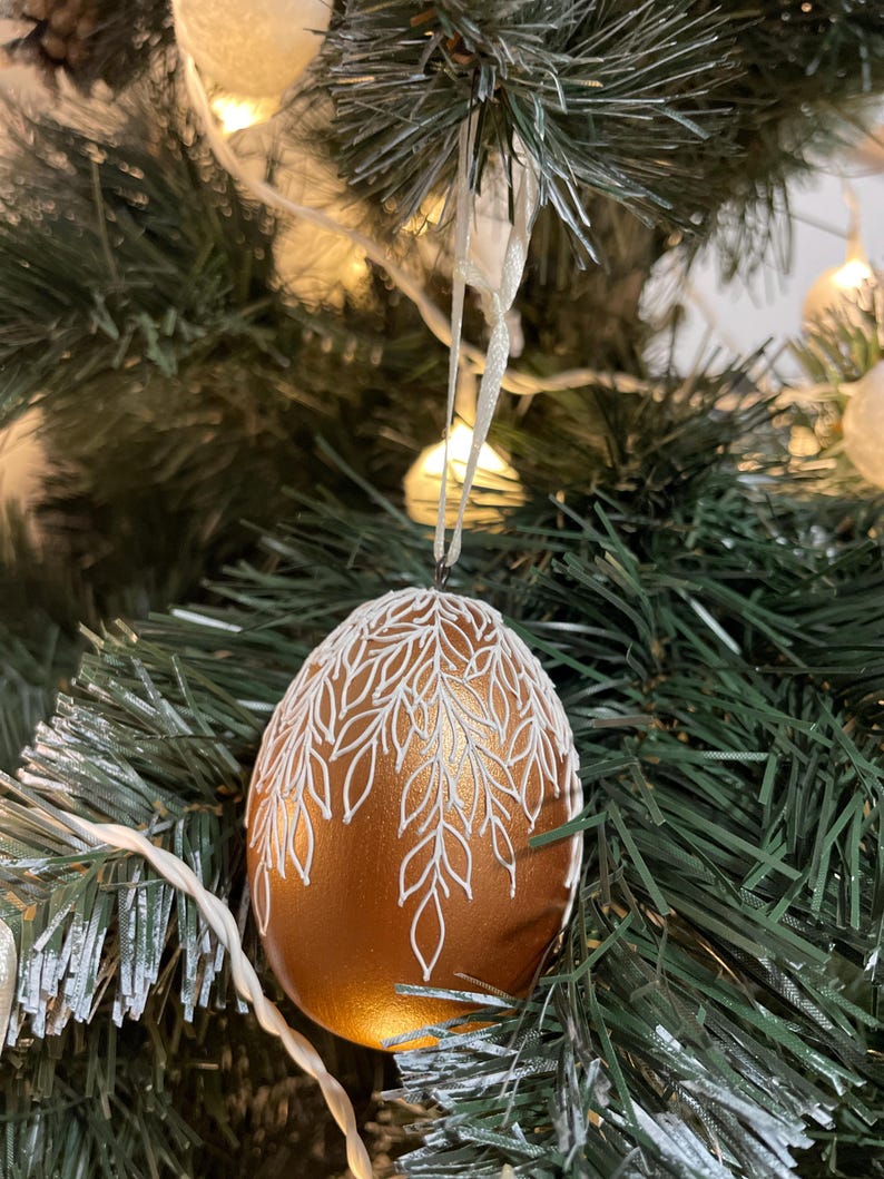 Hand painted decorative egg ornaments, Symbolic hanging decorations, Floral spring ornaments for home decor