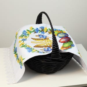 Ukrainian beaded Easter basket cover with trident & angels