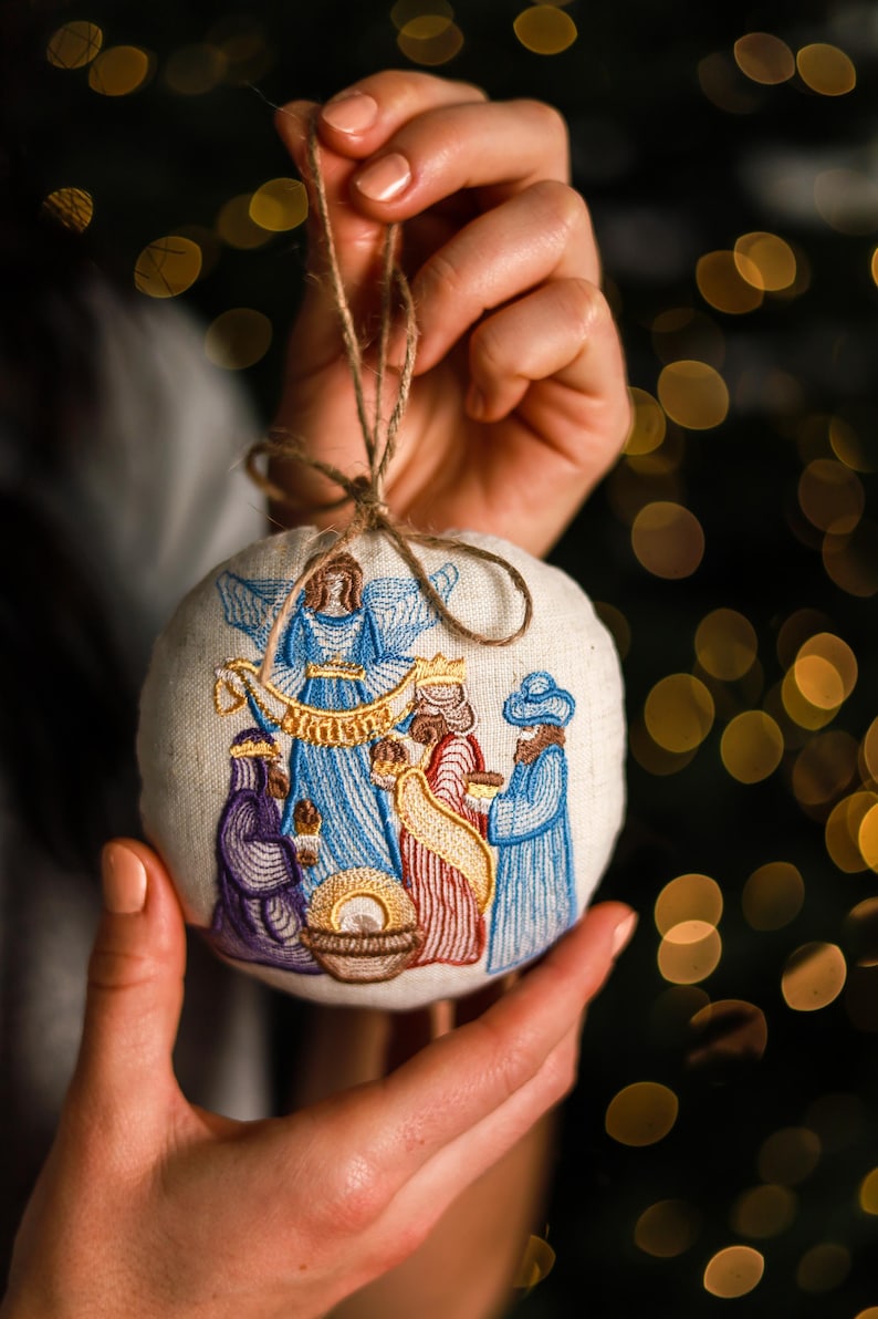 Round linen nativity Christmas ornament 4.33 in with embroidered angel and three wise men, Rustic christian tree decor keepsake