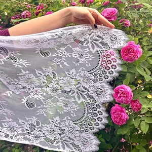 White floral lace mantilla veil for women