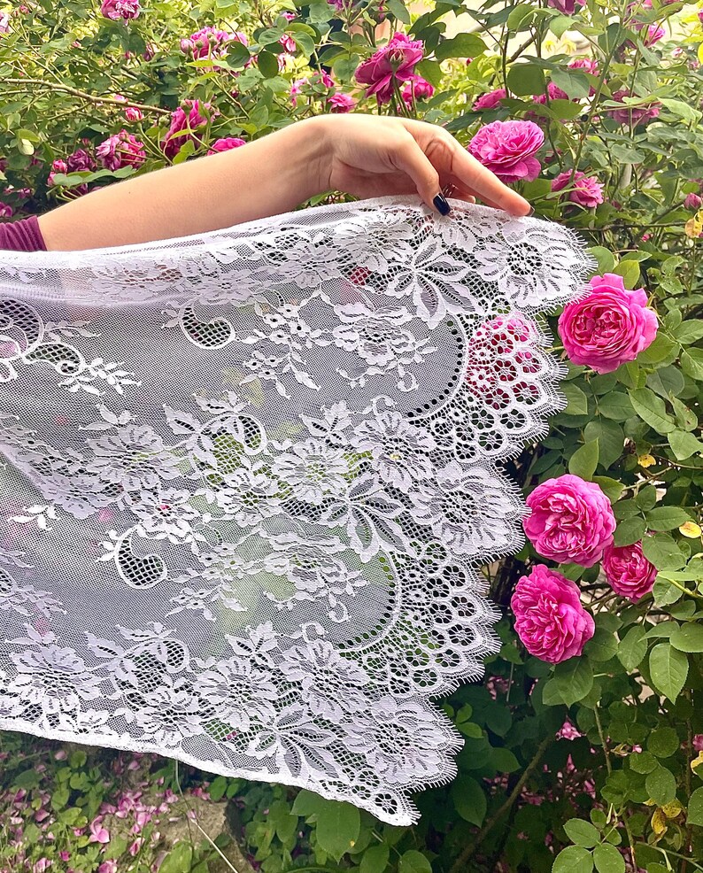 White floral lace mantilla veil for women