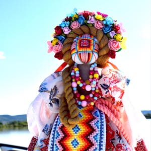 Handmade Ukrainian Motanka doll, Traditional Slavic rag doll, Ethnic folk art decor, Protective amulet doll, Unique cultural gift